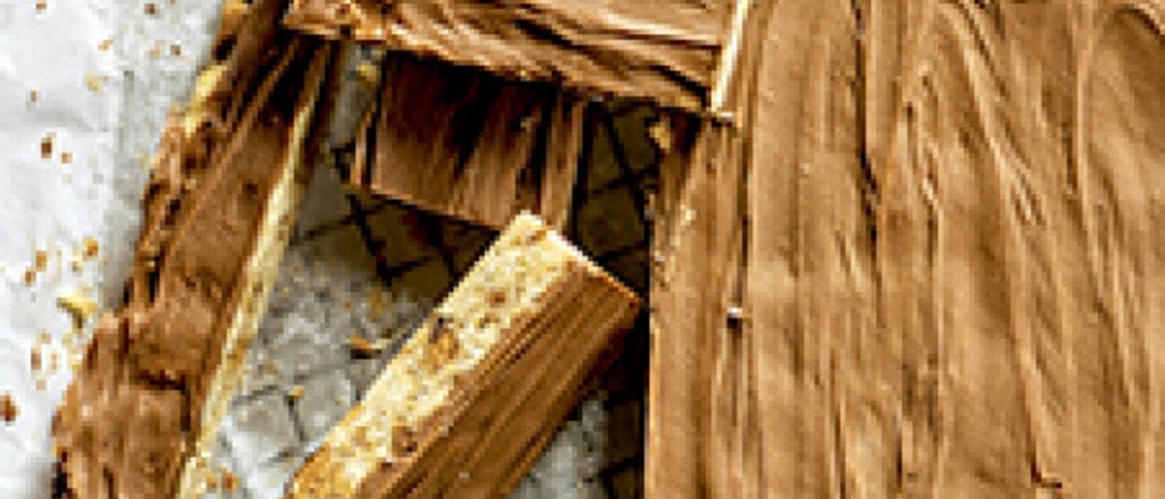 Barras-de-chocolate-e-manteiga-de-amendoim