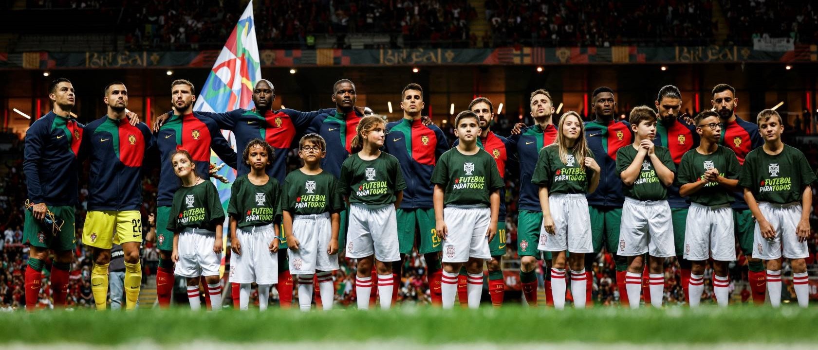 Portugal se aproxima da Copa do Mundo após empate com Irlanda