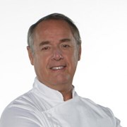 Chef Luís Baena