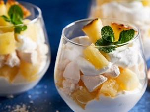 Sobremesa de Ananás dos Açores, Suspiro e Chantilly